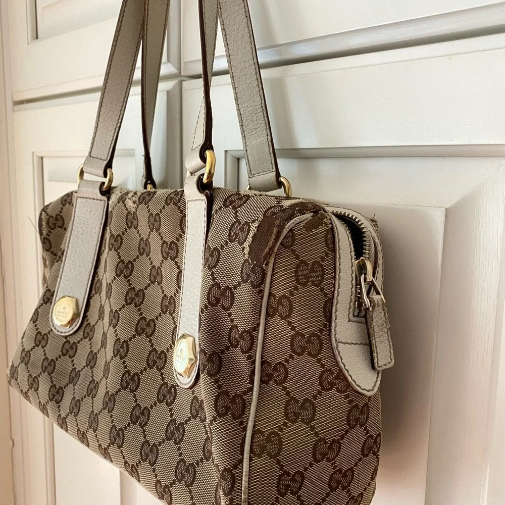 Gucci GG Charmy Boston Bag with dust bag Monogram Canvas leather trim Handbag - Picture 11 of 17